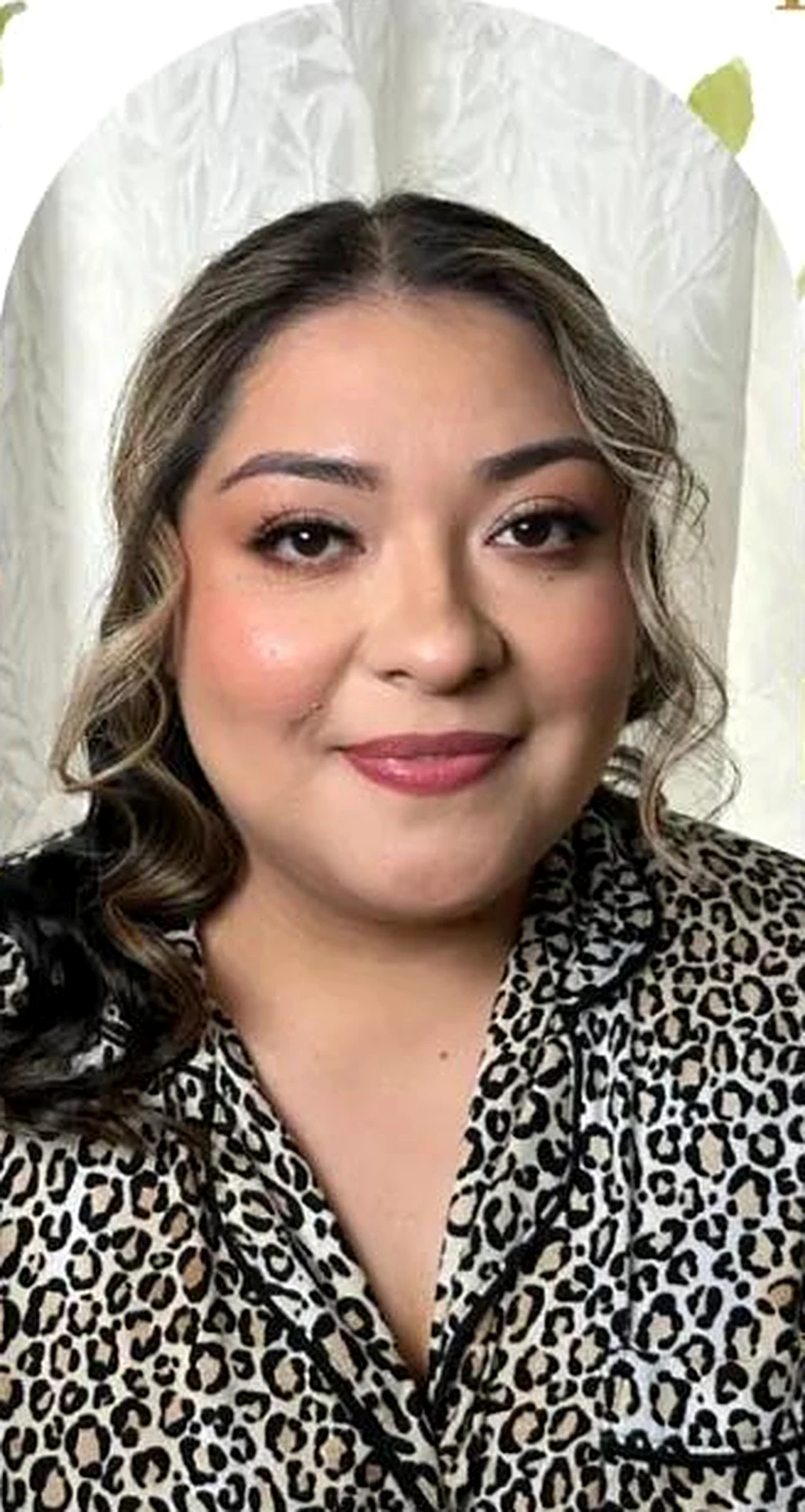 Novia con maquillaje y peinado de Araceli Lopez, paquete Clásica